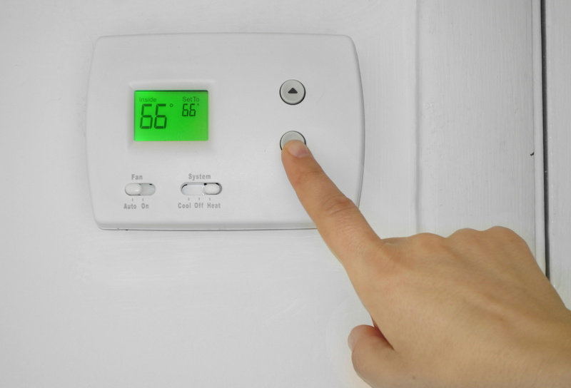 If Your AC Can't Keep Up, Don't Turn the Thermostat Down